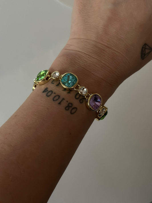 14K Altın Kaplama Kare Plaka Kristal Taş Detaylı Renkli Bileklik