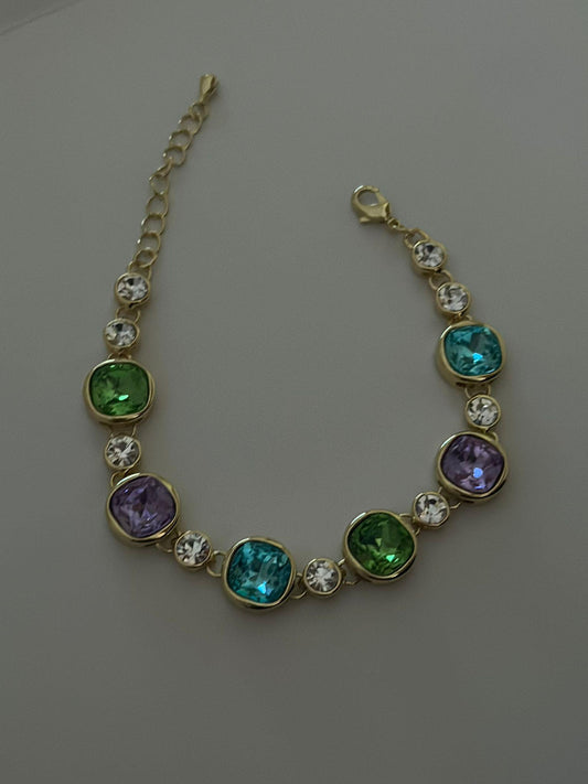 14K Altın Kaplama Kare Plaka Kristal Taş Detaylı Renkli Bileklik