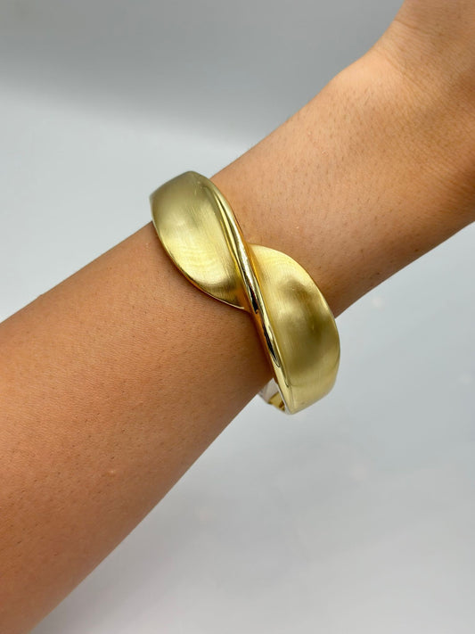 14K Altın Kaplama Sarmal Detay Kelepçe