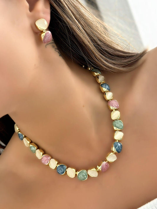 14K Altın Kaplama Sedef Taş Ve Renkli Detay Set Takı