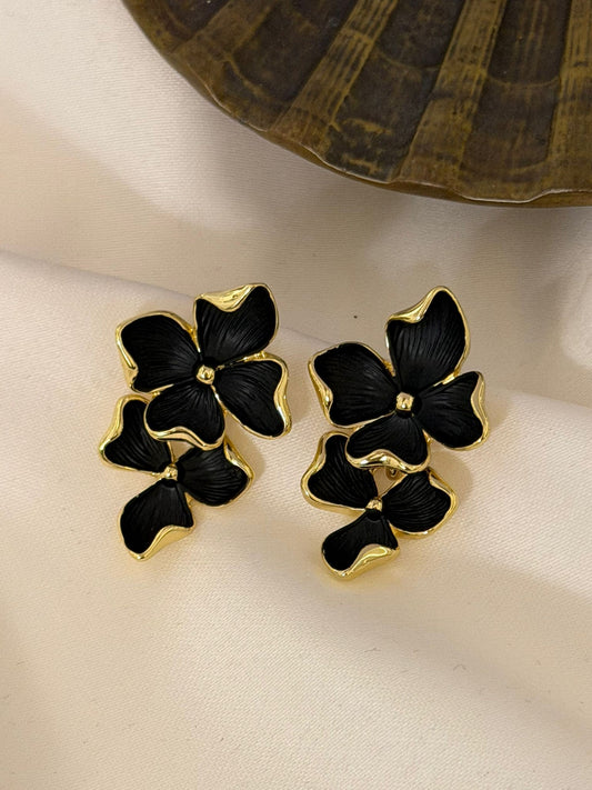 14K Altın Kaplama Siyah Tasarım Çiçek Küpe