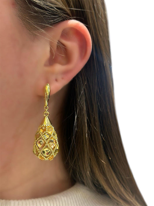 14K Altın Kaplama Taş Detaylı Sallantılı Bombeli Damla Küpe