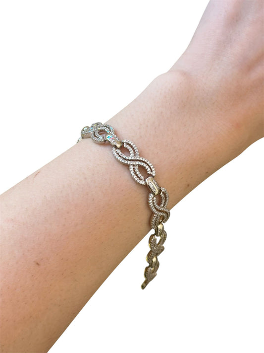 18K Altın Kaplama ve Zirkon Taş Detaylı Sonsuzluk Model Bileklik(17-18cm)