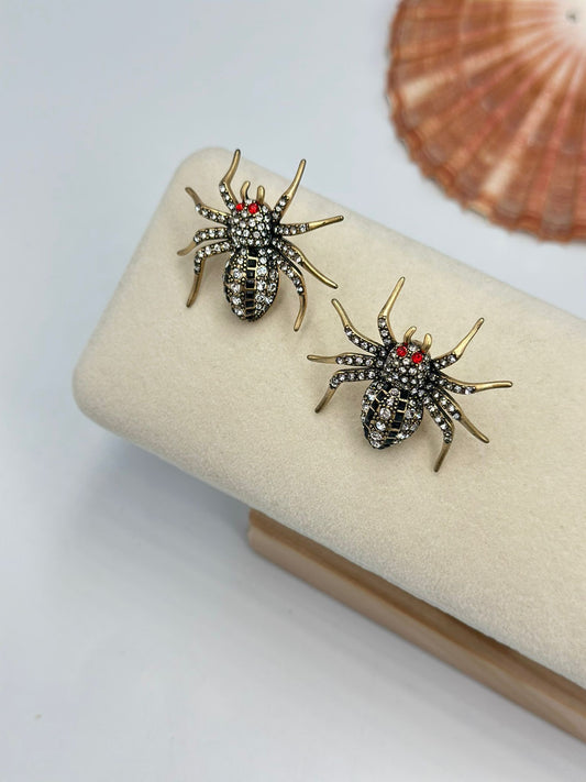 Zirkon Taş Detay Örümcek Tasarım Küpe (Çelik)