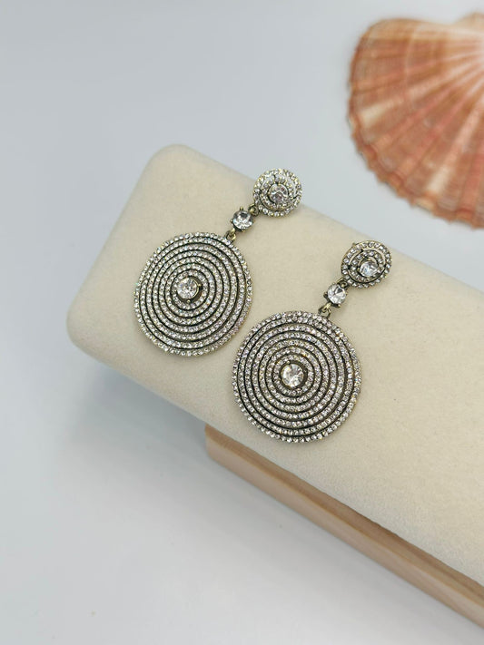 Şık Zirkon Taş Detay Sallantılı Küpe (Pirinç Kaplama)