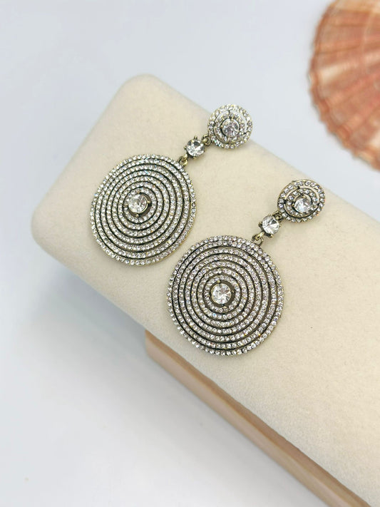 Şık Zirkon Taş Detay Sallantılı Küpe (Pirinç Kaplama)