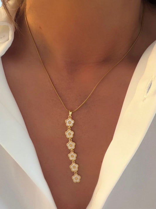 Sıralı Papatya Detay Kolye (Çelik)