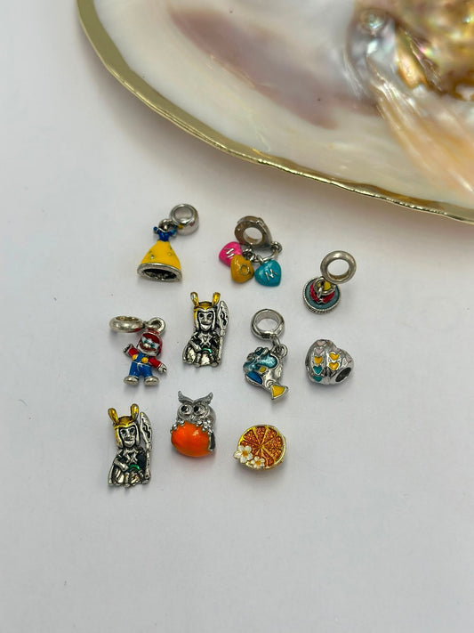 Byyeşo Charm Set