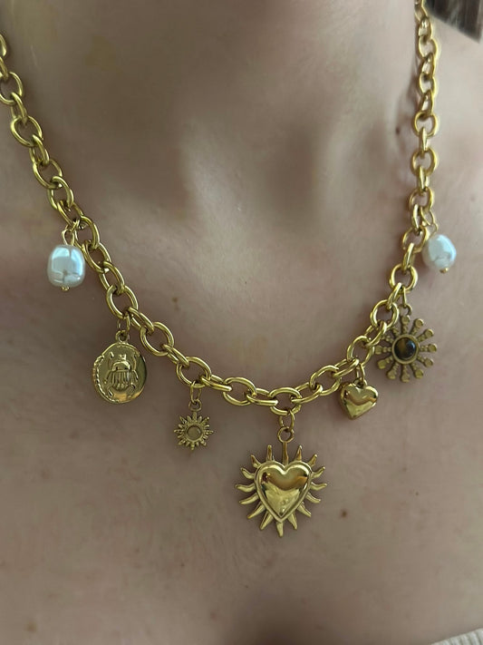 Kalp Charm Detay Çelik Kolye