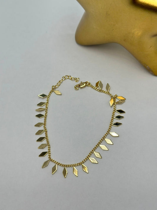 Charm Detay Çelik Hal Hal