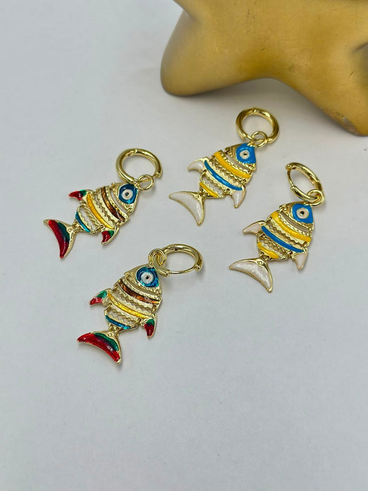 Renkli Sallantılı Balık Küpe (Pirinç Kaplama)