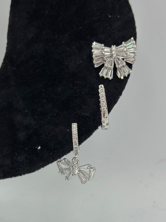 Baget Taş Detay Fiyonk Set Takı