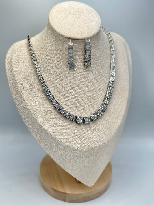 Baget Taş Detay Gümüş Kaplama Set Takı