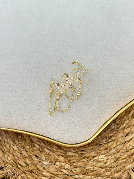 Baget Taş Ve Zincir Detaylı Zik Zak Kıkırdak Küpe