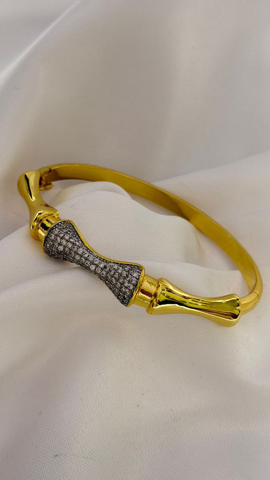 Çift Renk Detay Kemik Kelepçe (Çelik)