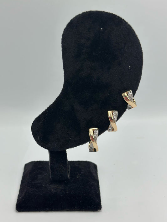 Çift Renk Ve Zirkon Taş Detaylı X Halka Set Küpe