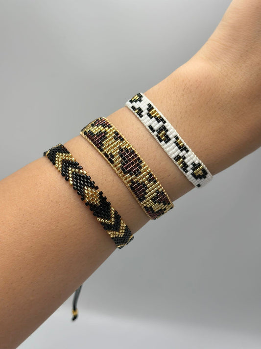 Desen Detay Makrome İp Bileklik