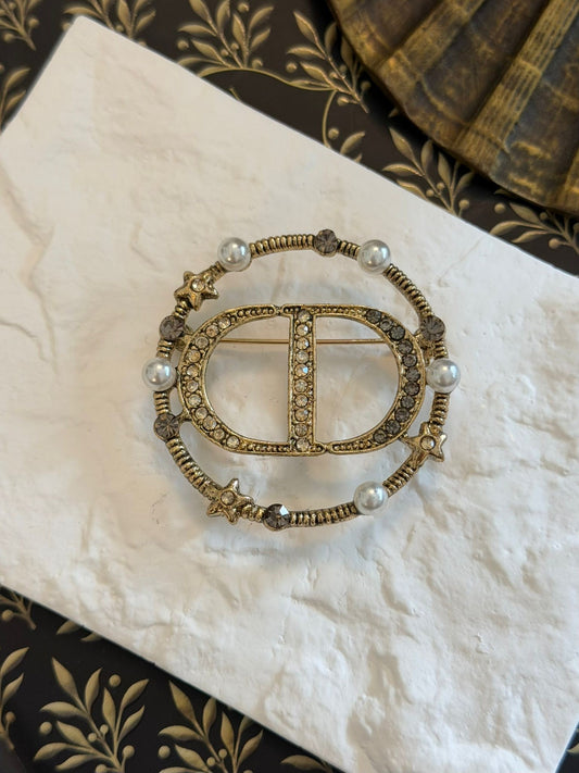 İnci Detay CD Broş (Bronz Kaplama)