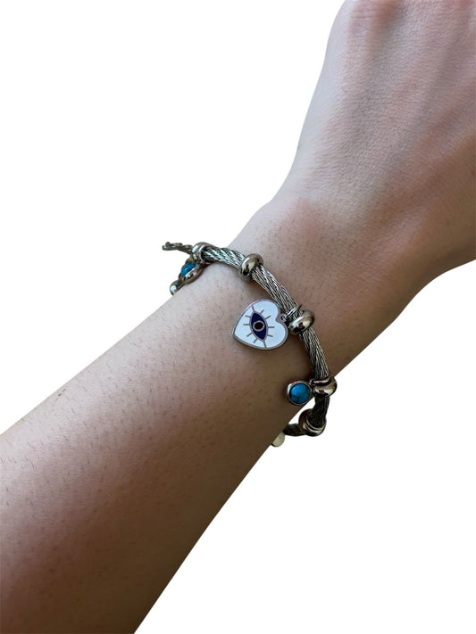 Kalp Detaylı Çelik Charn Bileklik