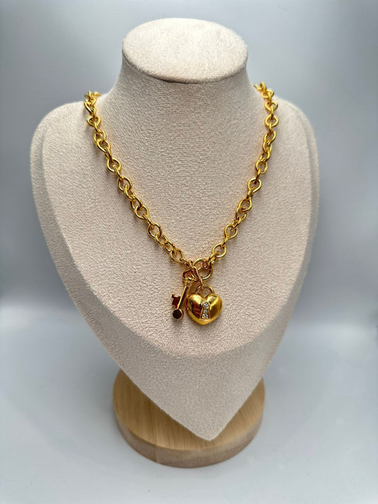 Kalp Ve Kilit Detay Çelik Kolye