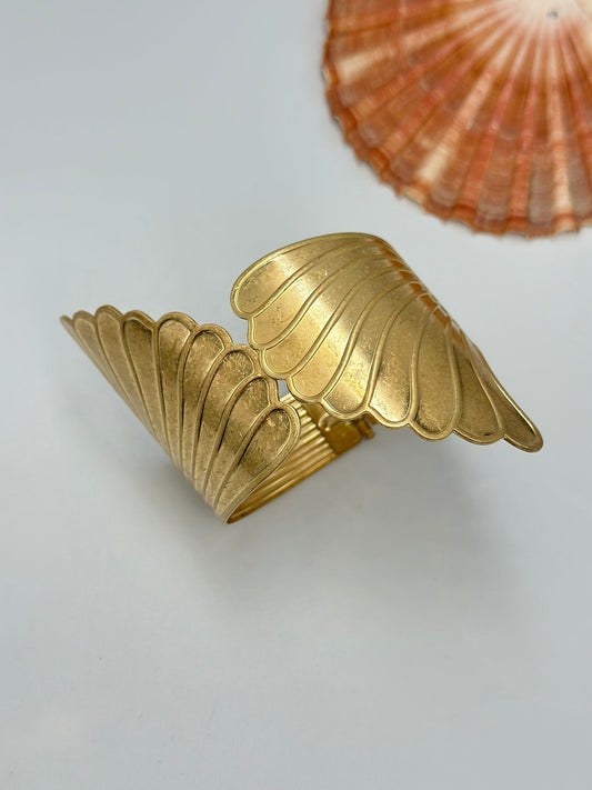 Kanat Detay Çelik Kelepçe