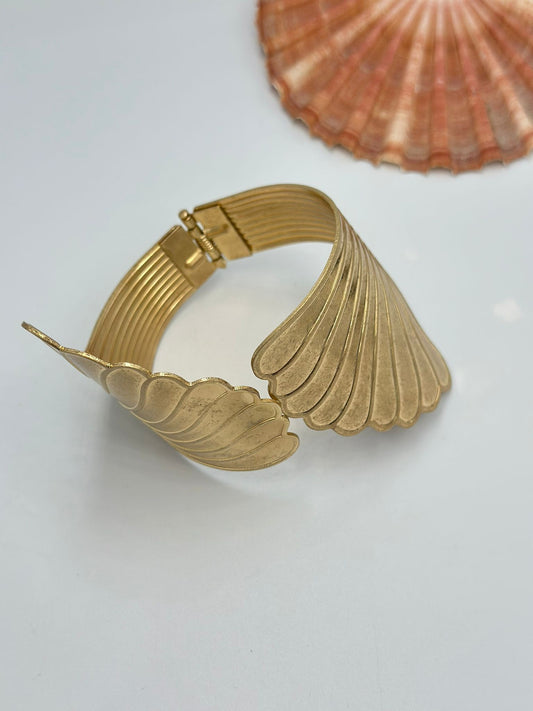 Kanat Detay Çelik Kelepçe