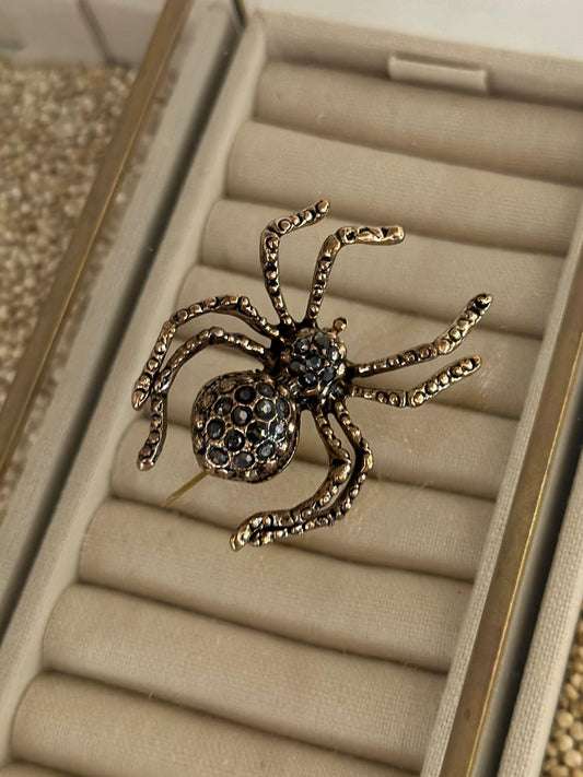Metal ve Zirkon Taş Detaylı Örümcek Broş