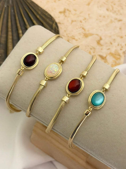 Opal Taş Detay Çelik Bileklik