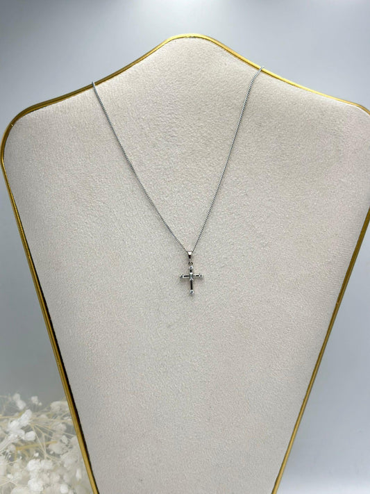 Özel Seri Baget Taş Detaylı Minimal Haç Unisex Çelik Kolye