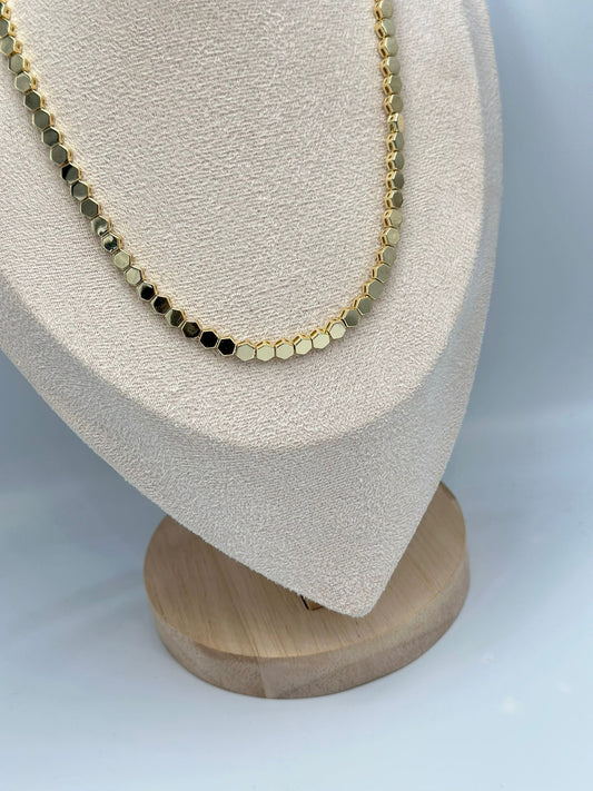 Petek Detay Çelik Kolye