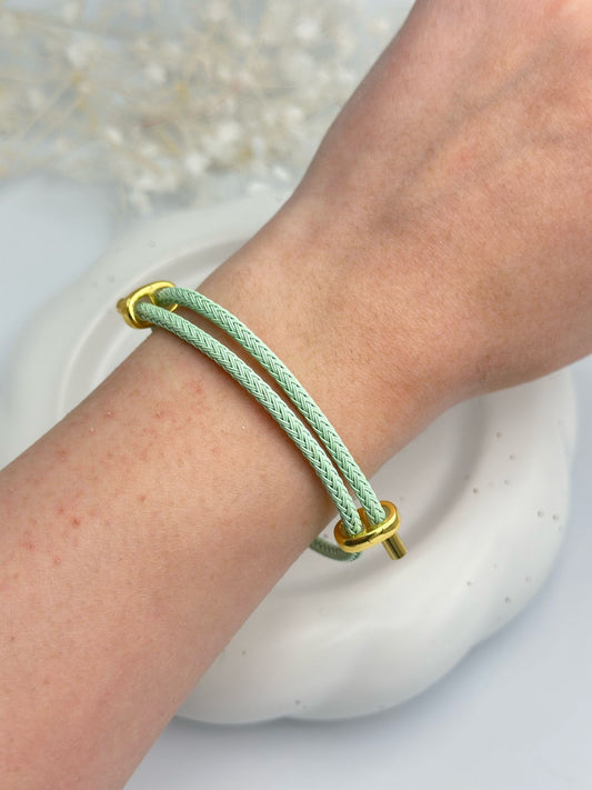 Renkli Örgü İp Detay Bileklik