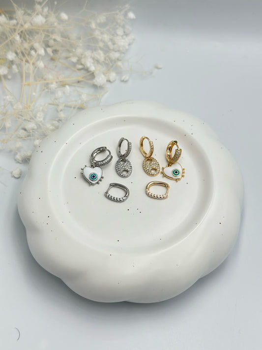 Sedef Taş Kalp Detaylı Set Küpe