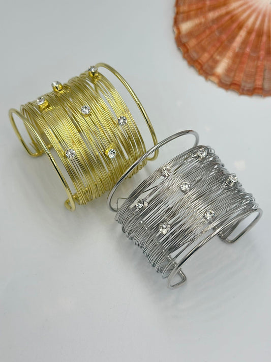 Tek Taş Detaylı Çoklu Tel Görünüm Kelepçe (Çelik)