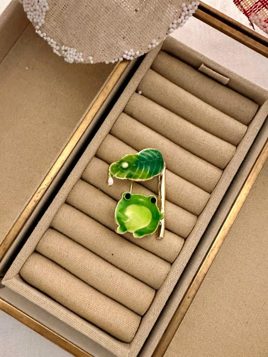 Yeşil Yaptak ve Kurbağa Detaylı Şirin Broş