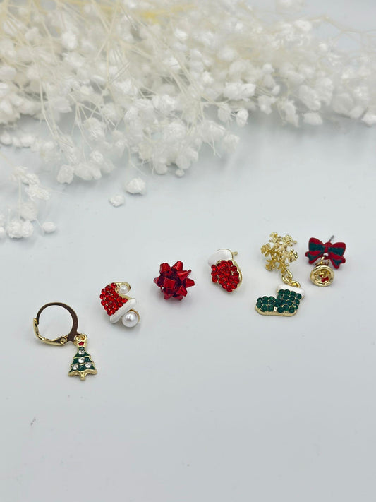 Yılbaşı Ve Fiyonk Detaylı 6 lı Set Küpe