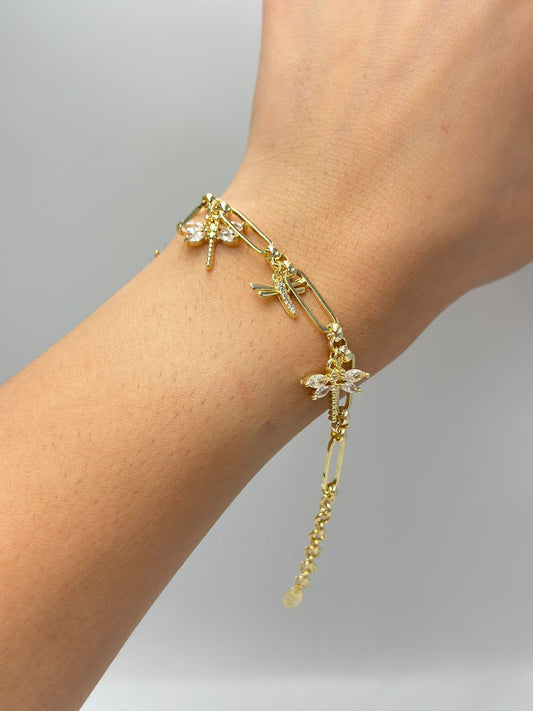 Yusufçuk Detaylı Charm Çelik Bileklik