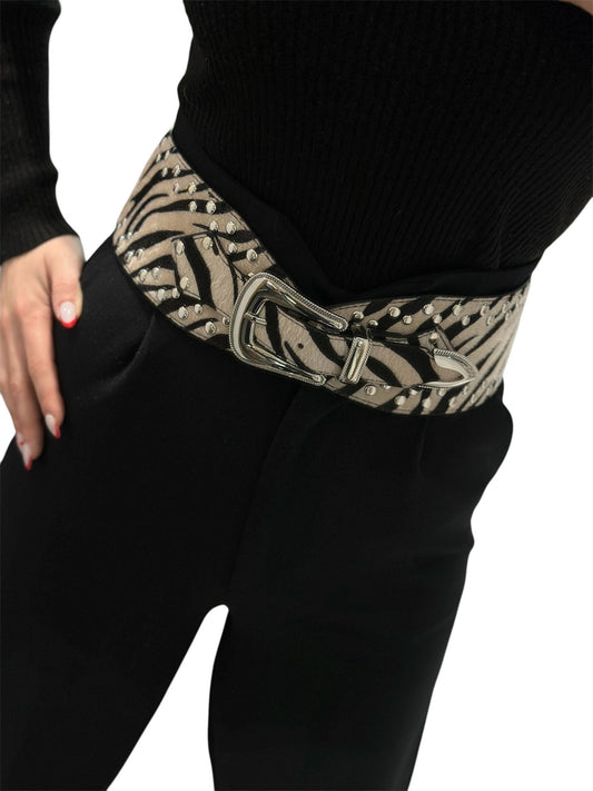 Zebra Ve Zımba Detaylı Orta Boy Kemer