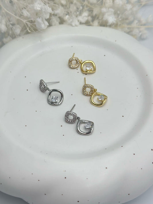 Zirkon Taş Detay Minimal Geometrik Küpe (Çelik)