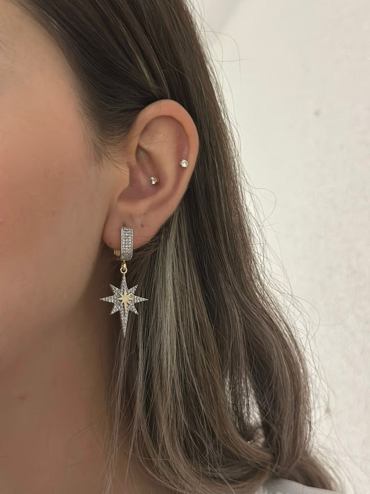 Zirkon Taş Detay Sallantılı Kutup Yıldız Küpe