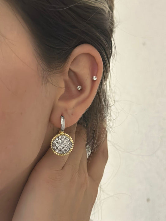 Zirkon Taş Detay Sallantılı Premium Topçuk Küpe