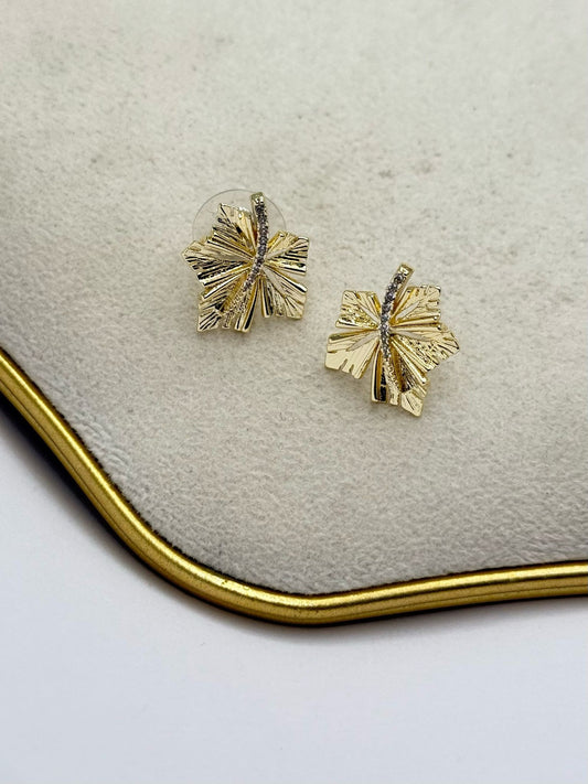 Zirkon Taş Detay Yaprak Küpe (Çelik)