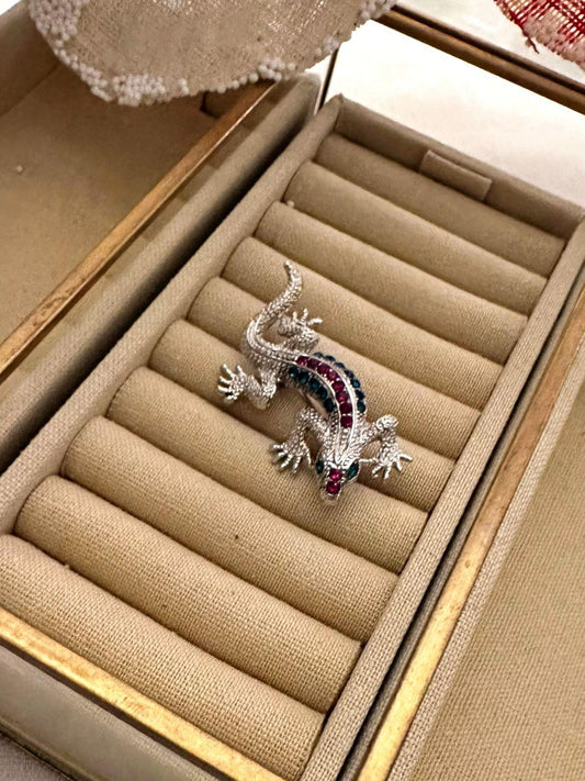 Zirkon Taş Detaylı Otantik Metal İguana Figürlü Broş