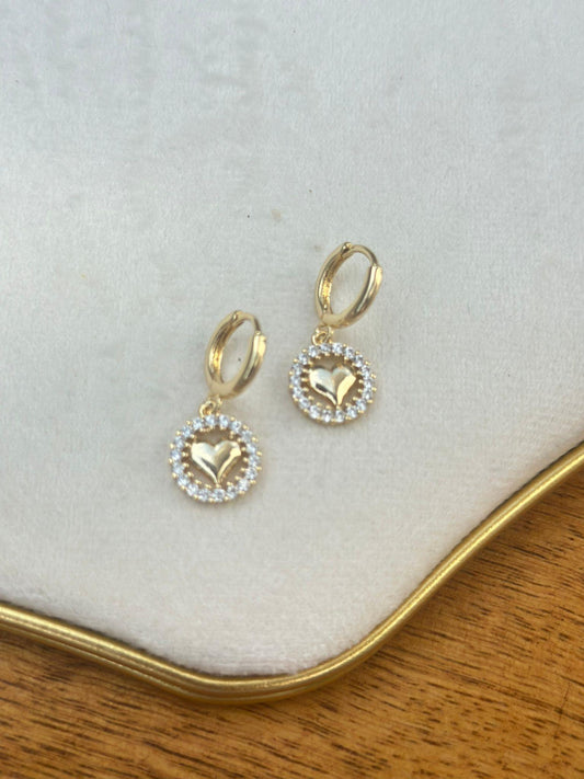 Zirkon Taş Ve Kalp Detay Sallantılı Küpe (Pirinç Kaplama)
