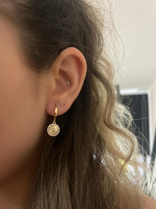 Zirkon Taş Ve Sallantı Detay Küpe