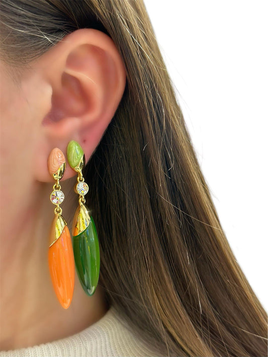 Zirkon Tek Taş ve Renkli Cam Taş Detaylı Sallantılı Çelik Küpe