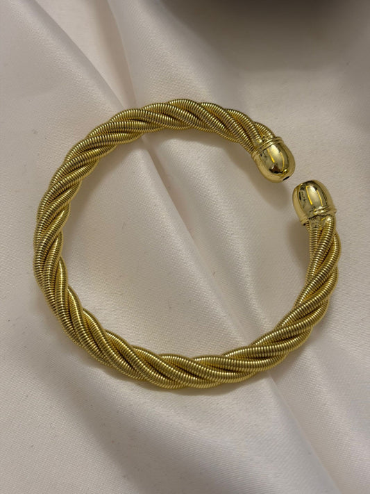 14K Altın Kaplama Sarmal Detay Unısex Kelepçe