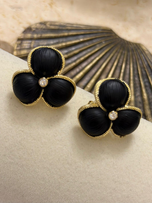 14K Altın Kaplama Siyah Tek Taş Detay Küpe