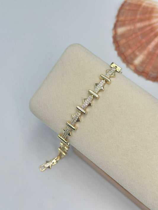 Zirkon Taş Ok Detay Çelik Bileklik