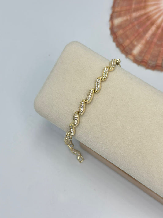 Zirkon Taş Sarmal Detay Çelik Bileklik