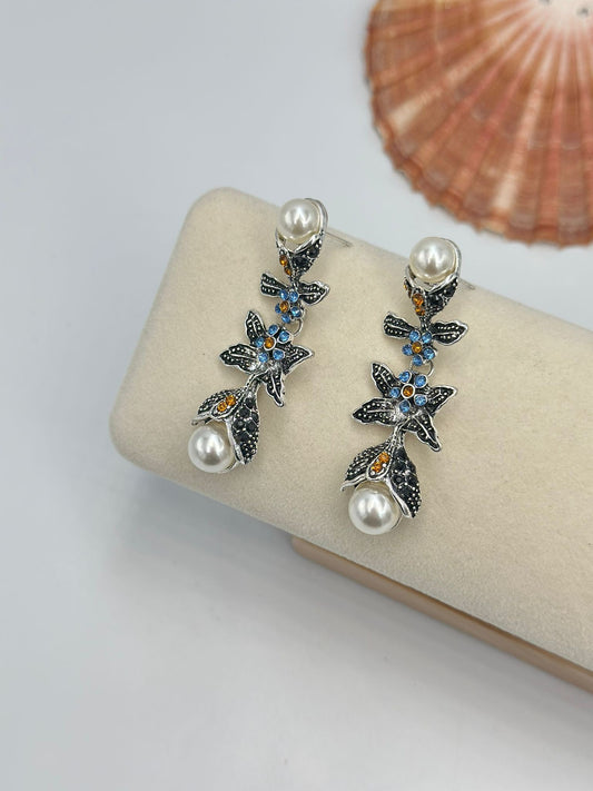 Renkli Zirkon Taş Detay Çiçek Küpe (Pirinç Kaplama)